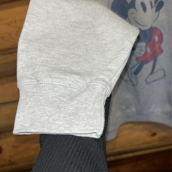 Disney NWOT Mickey Mouse Sweatshirt Size 2XL in Heather Gray - Picture 4 of 6